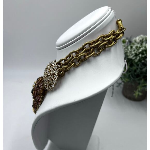 Banana Republic Vintage Floral Dragonfly Enamel Rhinestone
Necklace - Picture 4 of 13